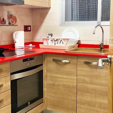 Cerca Al Puerto Shared * Walencja