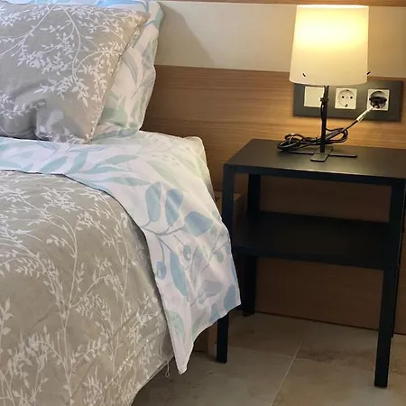 Pensjonat Cerca Al Puerto Shared *